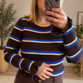 Pull fin cotelé chocolat/bleu électrique/jaune beurre