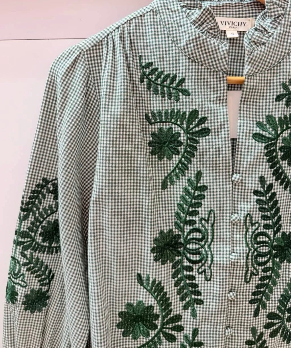 Chemise petit carreaux et broderies vert sapin