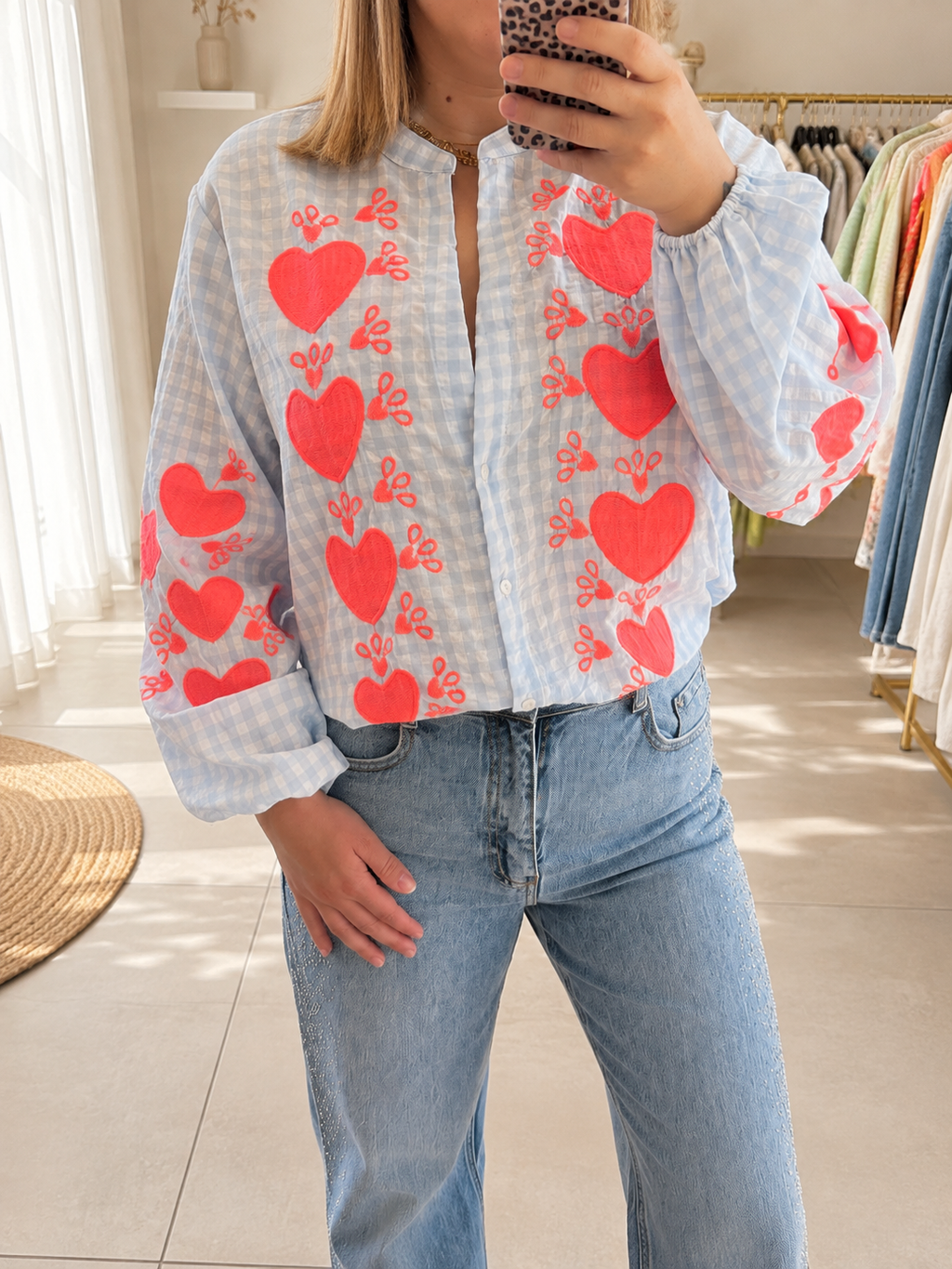 Blouse vichy bleu détails fluo
