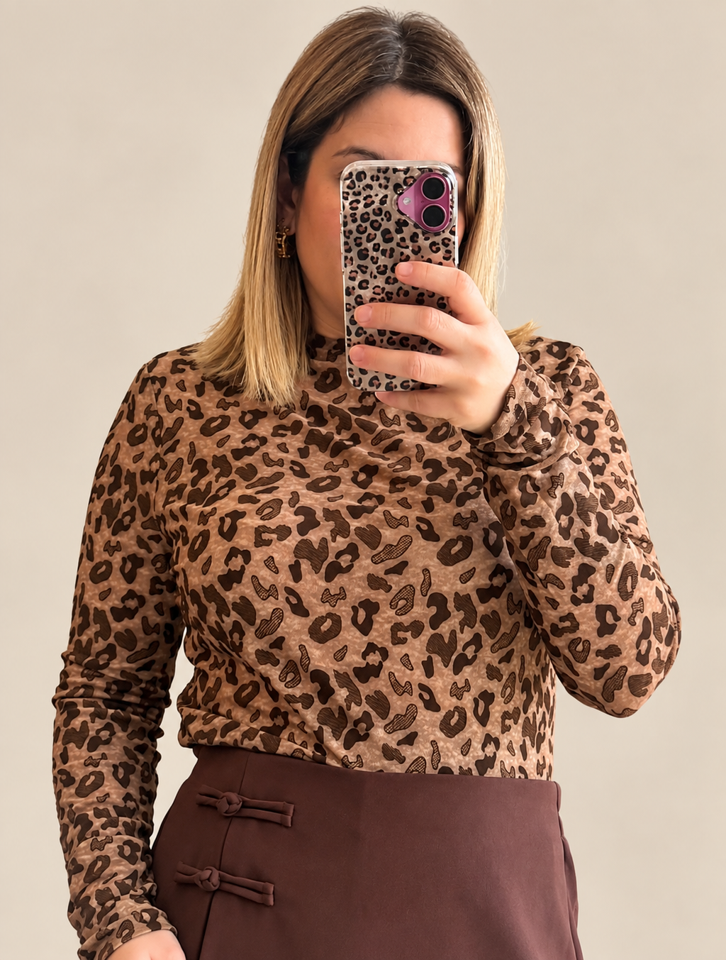 Haut beige foncé imprimé léopard chocolat