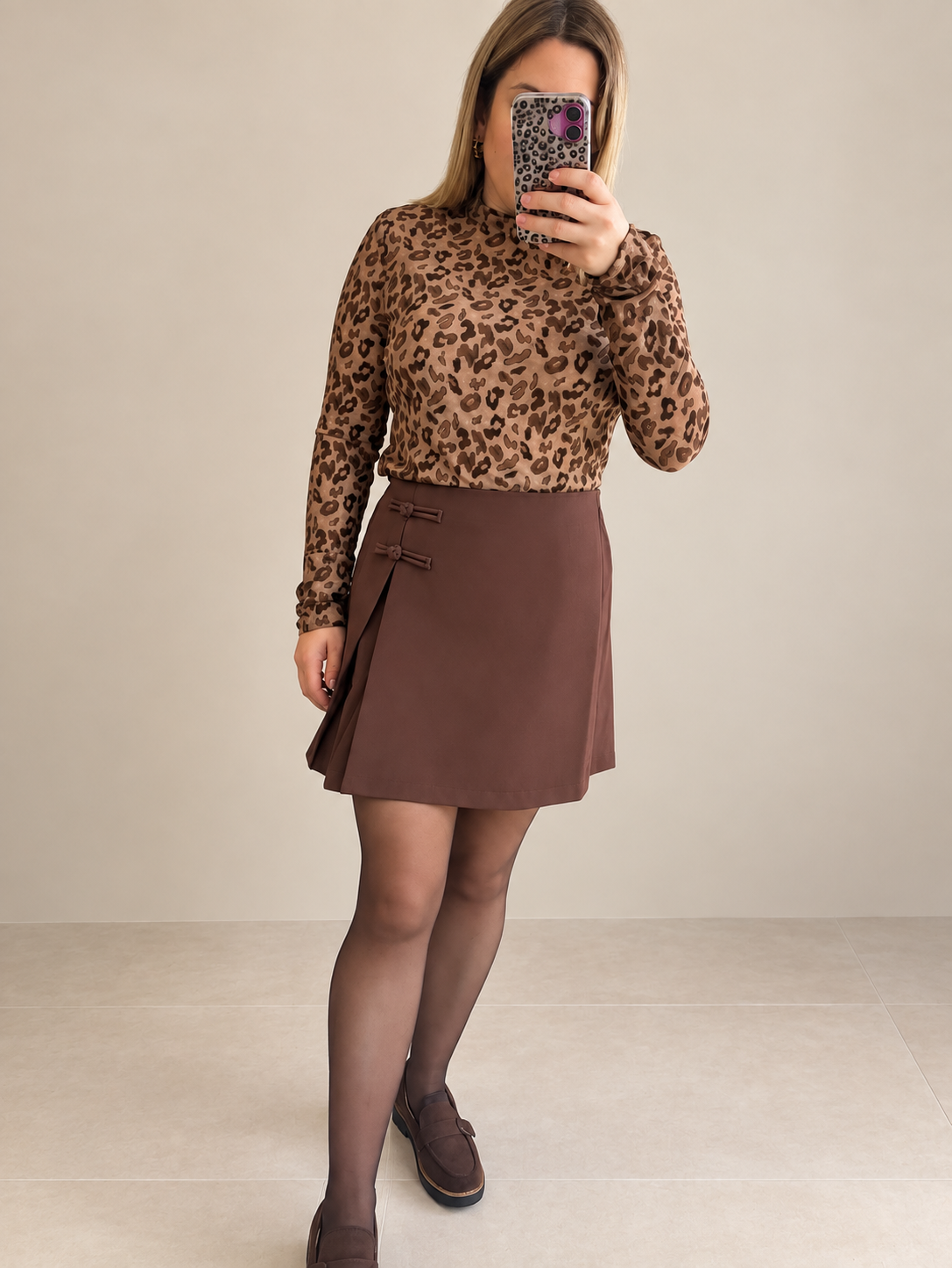 Haut beige foncé imprimé léopard chocolat